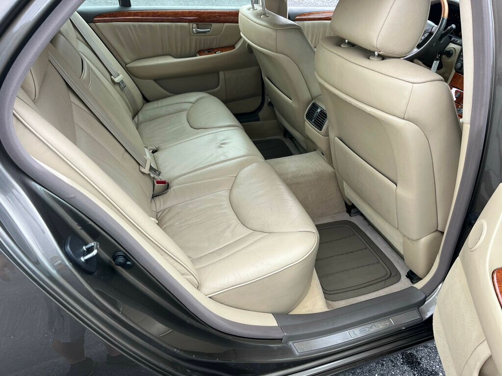 2006 Lexus LS 430 1-Owner Rust Free Garage Kept The Ultimate Road Car - 23035684 - 30