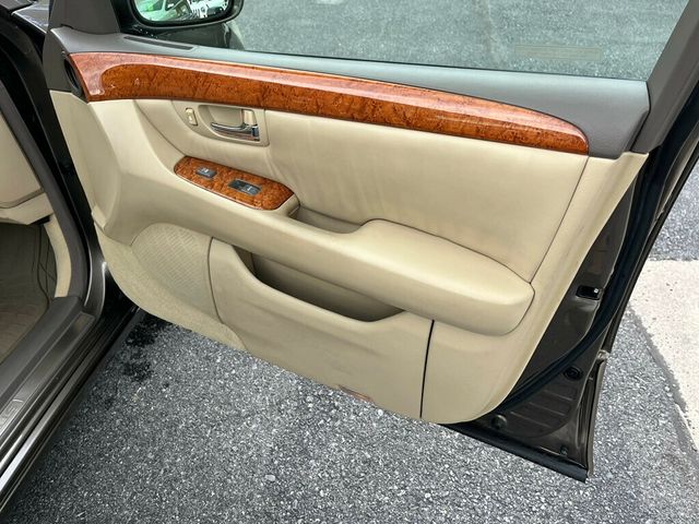 2006 Lexus LS 430 1-Owner Rust Free Garage Kept The Ultimate Road Car - 23035684 - 31
