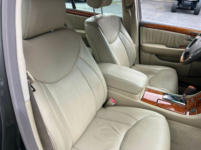 2006 Lexus LS 430 1-Owner Rust Free Garage Kept The Ultimate Road Car - 23035684 - 33
