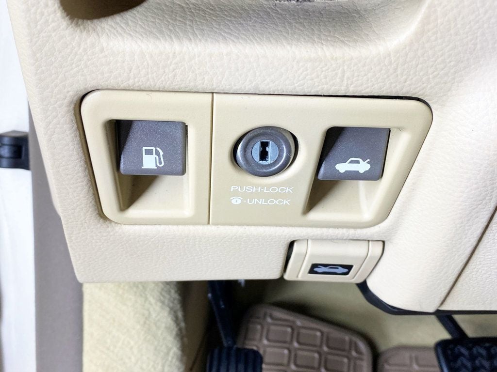 2006 Lexus LS 430 4dr Sedan - 22909741 - 20