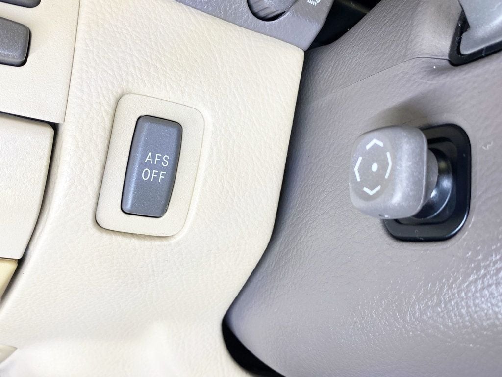 2006 Lexus LS 430 4dr Sedan - 22909741 - 25