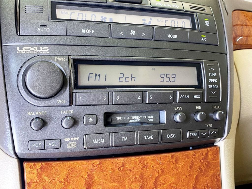 2006 Lexus LS 430 4dr Sedan - 22909741 - 30