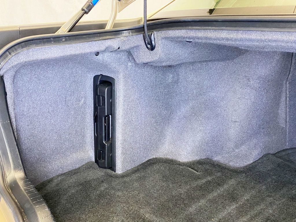 2006 Lexus LS 430 4dr Sedan - 22909741 - 56