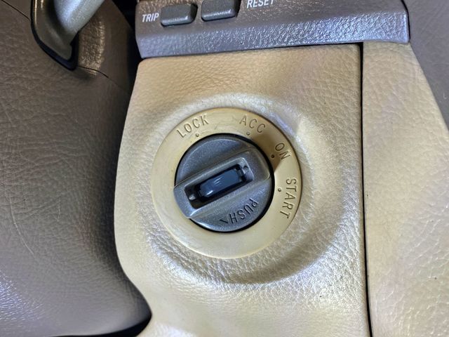 2006 Lexus LS 430 4dr Sedan - 23005371 - 30