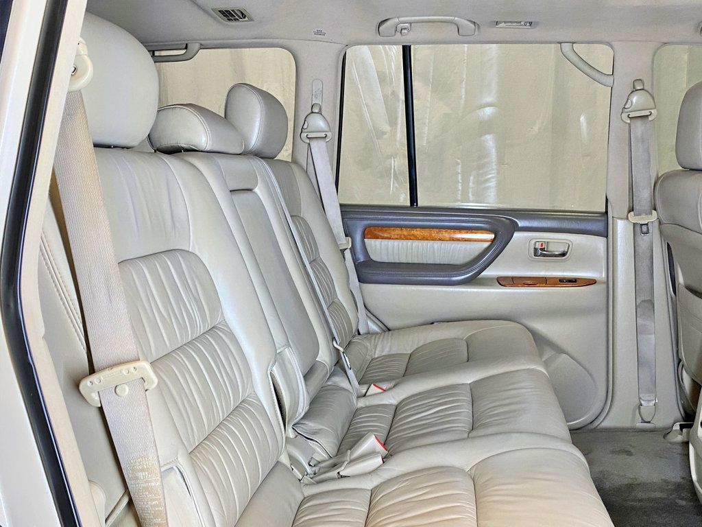 2006 Lexus LX 470 4dr SUV - 23025081 - 37