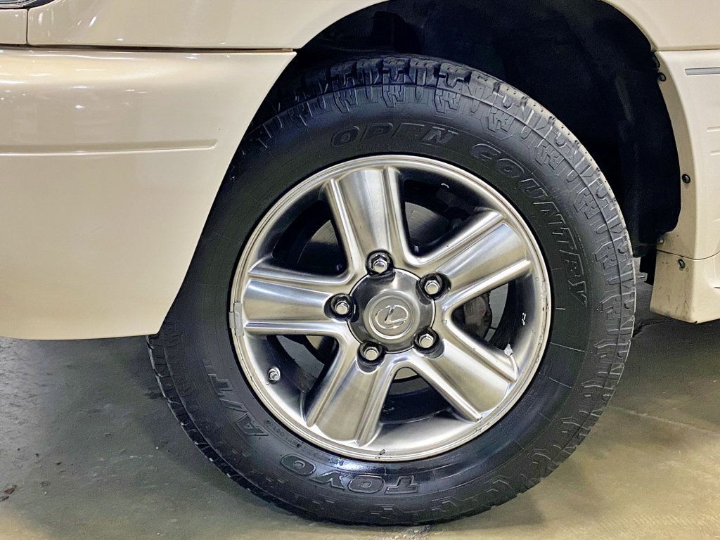 2006 Lexus LX 470 4dr SUV - 23025081 - 6