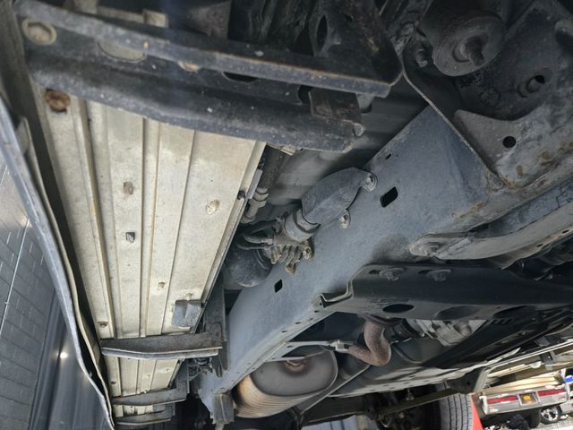 2006 Lexus LX 470 4dr SUV - 23035069 - 39