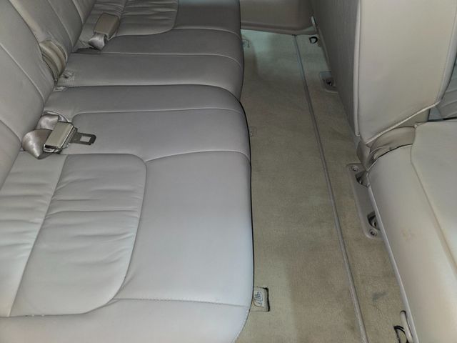 2006 Lexus LX 470 4dr SUV - 23035069 - 81
