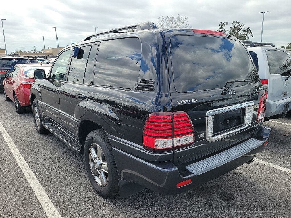 2006 Lexus LX 470 Base (A5) - 22745442 - 8