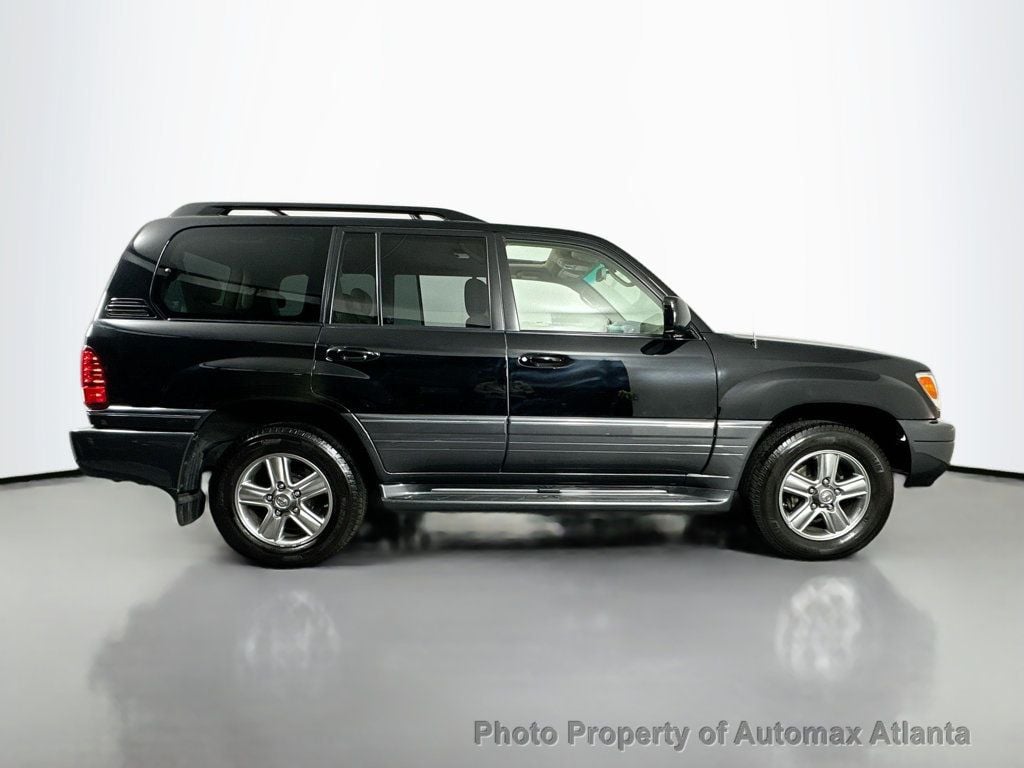 2006 Lexus LX 470 Base (A5) - 22770633 - 3