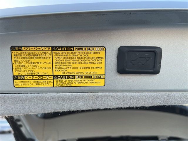 2006 Lexus RX 330 4dr SUV AWD - 22956219 - 16