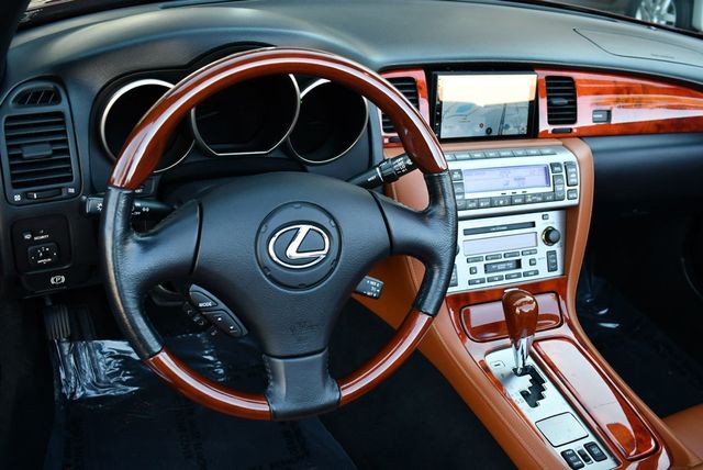 2006 Lexus SC 430 2 Door Convertible W/Navigation and Rear View Camera - 22926705 - 11