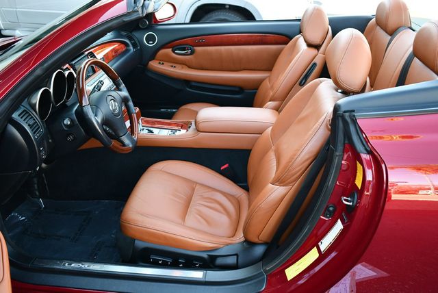 2006 Lexus SC 430 2 Door Convertible W/Navigation and Rear View Camera - 22926705 - 55