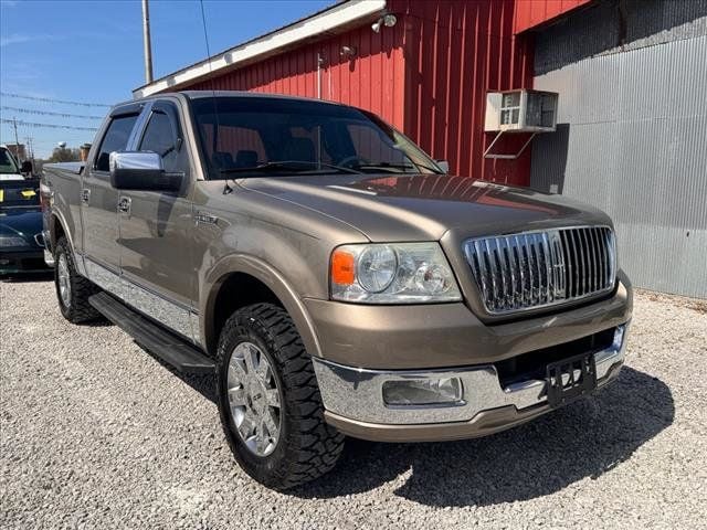 2006 Lincoln Mark LT 4WD Supercrew 139" - 22678156 - 0