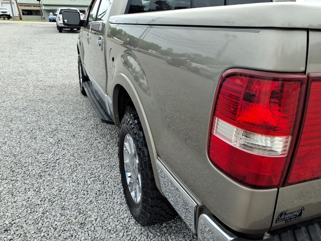2006 Lincoln Mark LT 4WD Supercrew 139" - 23018006 - 20