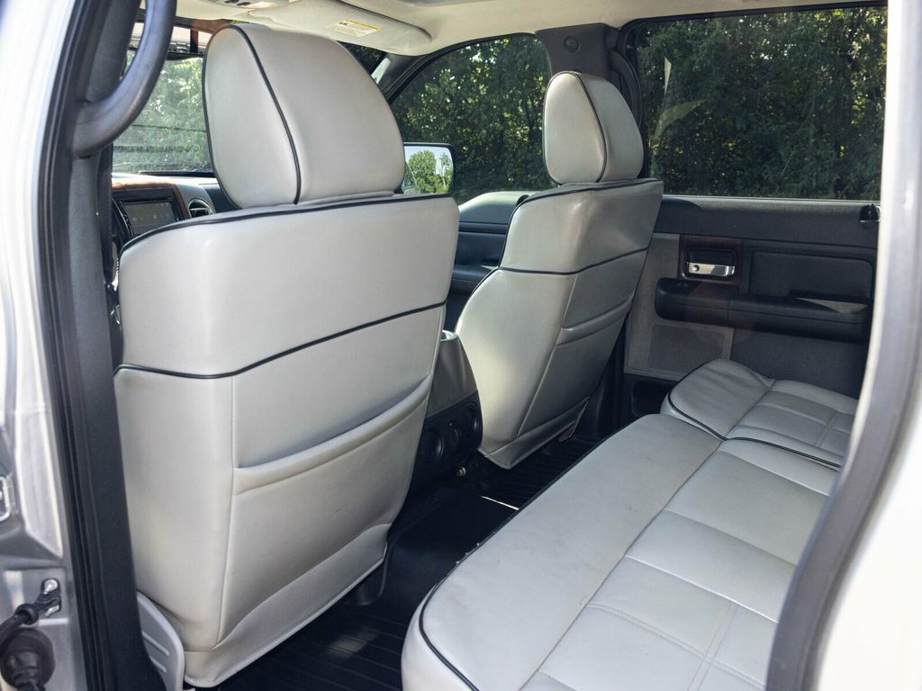 2006 Lincoln Mark LT Rare MARK LT, 4WD, Chrome Package - 22923282 - 39