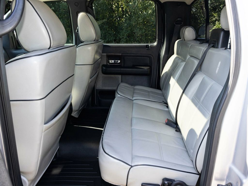 2006 Lincoln Mark LT Rare MARK LT, 4WD, Chrome Package - 22923282 - 40