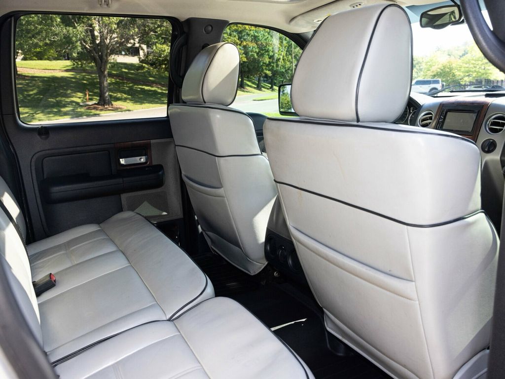 2006 Lincoln Mark LT Rare MARK LT, 4WD, Chrome Package - 22923282 - 50