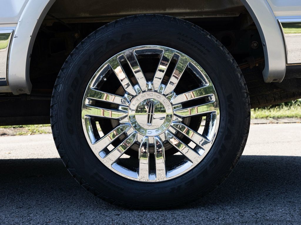 2006 Lincoln Mark LT Rare MARK LT, 4WD, Chrome Package - 22923282 - 62