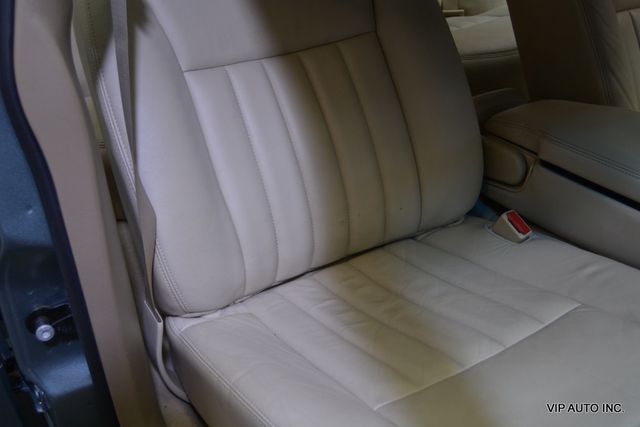 2006 Lincoln Town Car 4dr Sedan Signature - 22966151 - 15