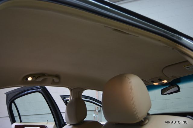 2006 Lincoln Town Car 4dr Sedan Signature - 22966151 - 20