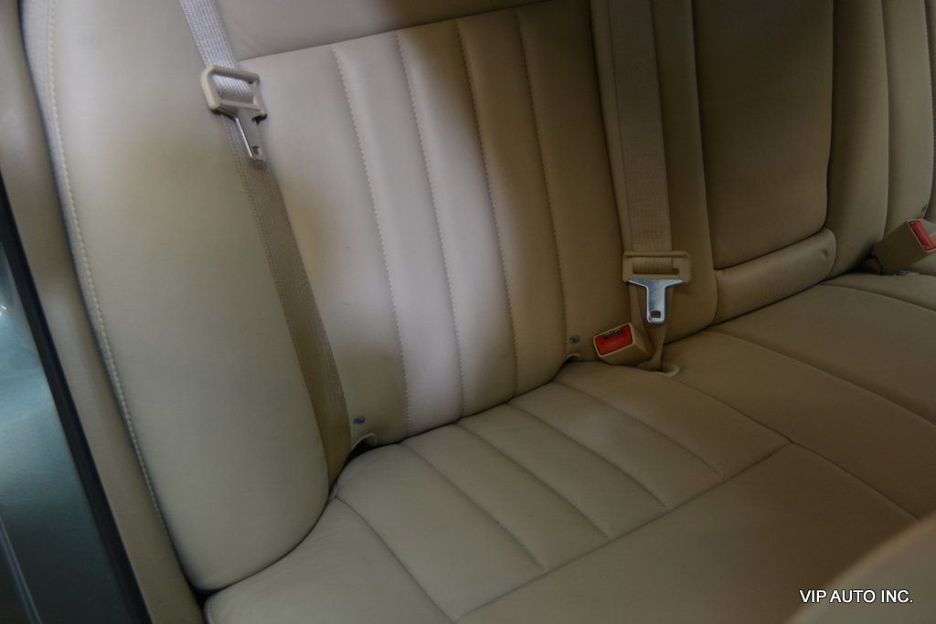 2006 Lincoln Town Car 4dr Sedan Signature - 22966151 - 25