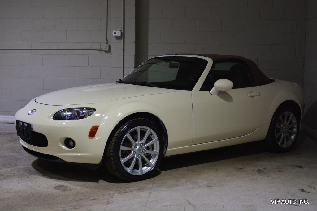 2006 Mazda MX-5 Miata 2dr Convertible 3rd Generation Limited - 22921310 - 17
