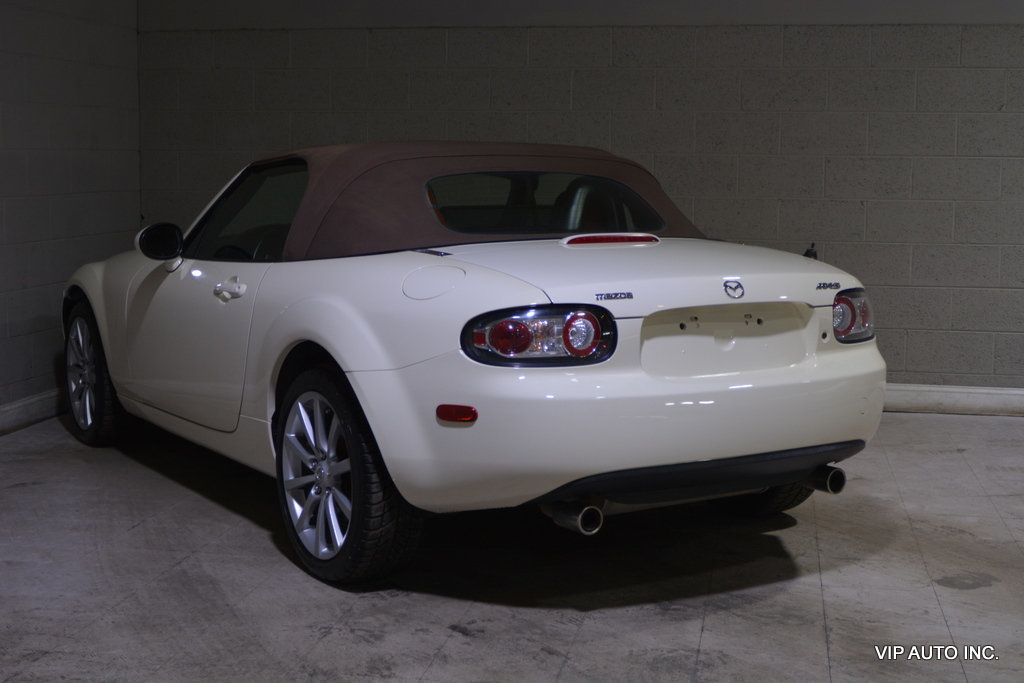 2006 Mazda MX-5 Miata 2dr Convertible 3rd Generation Limited - 22921310 - 2