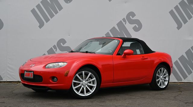 2006 Mazda MX-5 Miata 2dr Convertible Grand Touring Automatic - 23027688 - 0