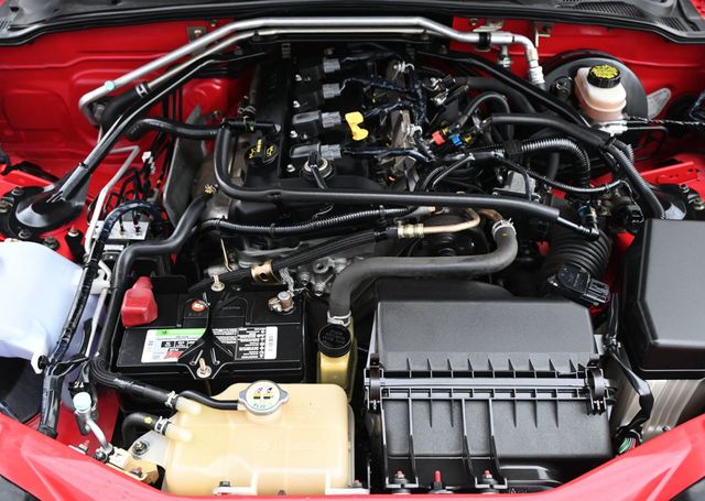 2006 Mazda MX-5 Miata 2dr Convertible Grand Touring Automatic - 23027688 - 14