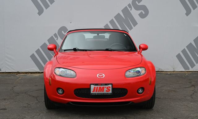 2006 Mazda MX-5 Miata 2dr Convertible Grand Touring Automatic - 23027688 - 1
