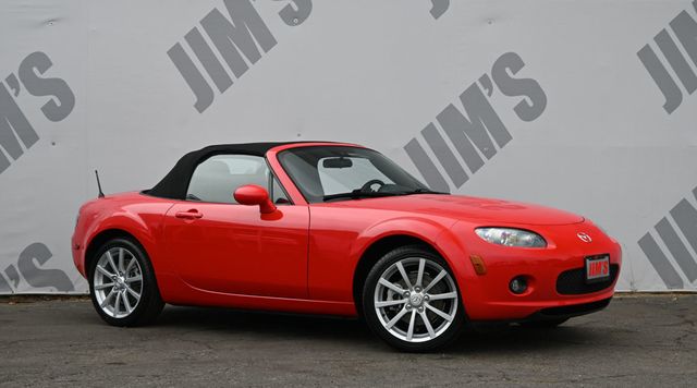 2006 Mazda MX-5 Miata 2dr Convertible Grand Touring Automatic - 23027688 - 2