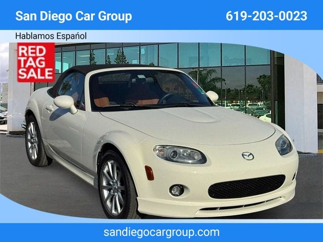 2006 Mazda MX-5 Miata 2dr Convertible Grand Touring Automatic - 22751363 - 0