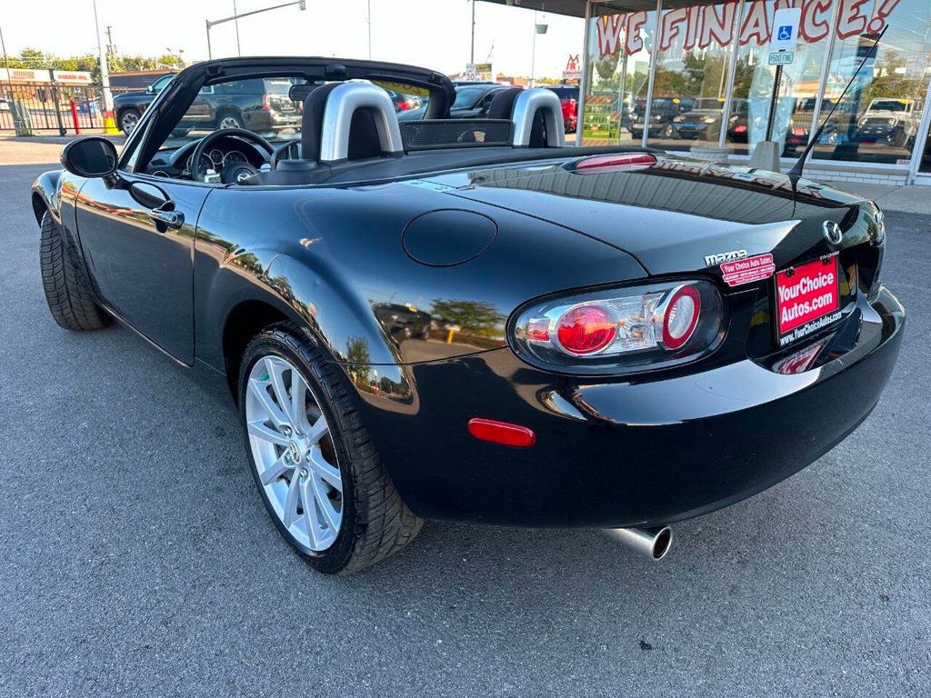 2006 Mazda MX-5 Miata 2dr Convertible Sport Automatic - 22923353 - 2