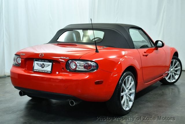 2006 Mazda MX-5 Miata 2dr Convertible Sport Manual - 22844775 - 9