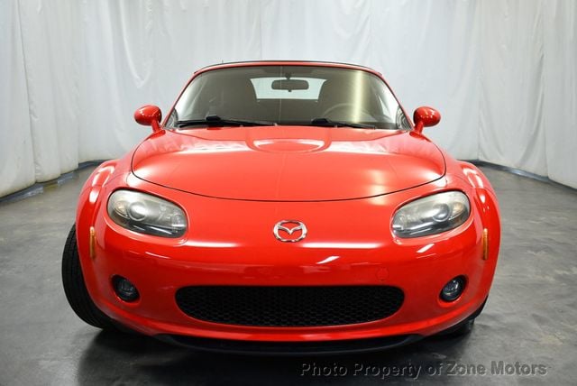 2006 Mazda MX-5 Miata 2dr Convertible Sport Manual - 22844775 - 3