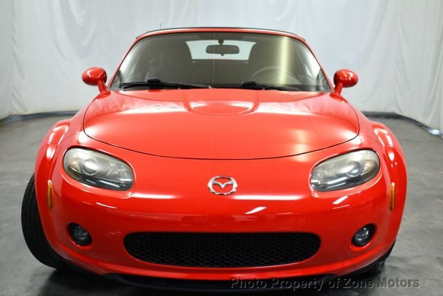 2006 Mazda MX-5 Miata 2dr Convertible Sport Manual - 22844775 - 4