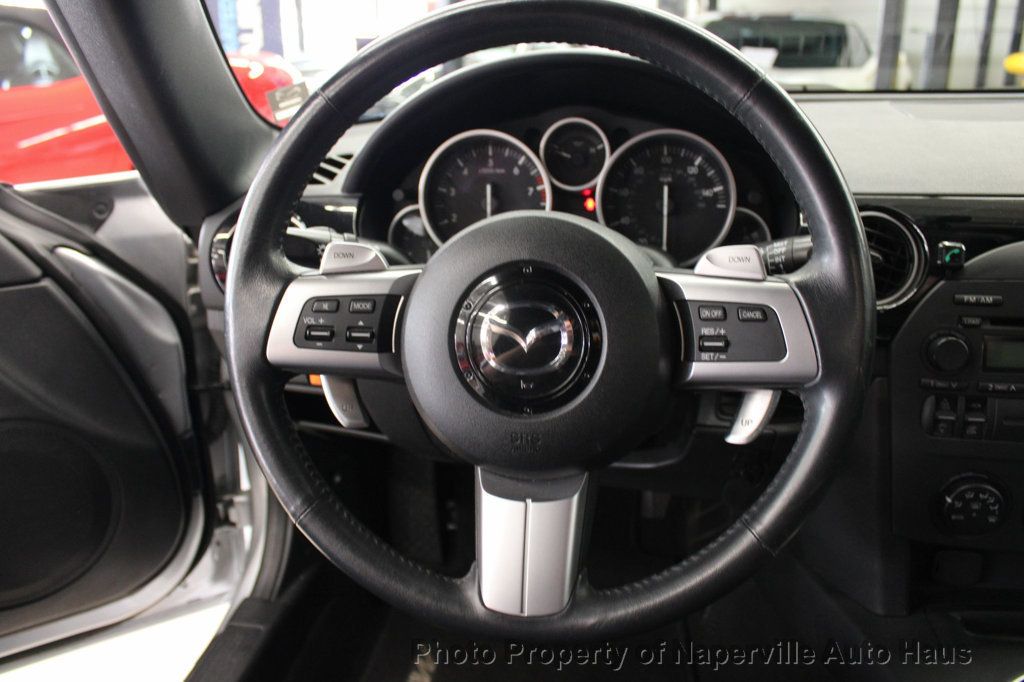 2006 Mazda MX-5 Miata Miata Touring photo 16