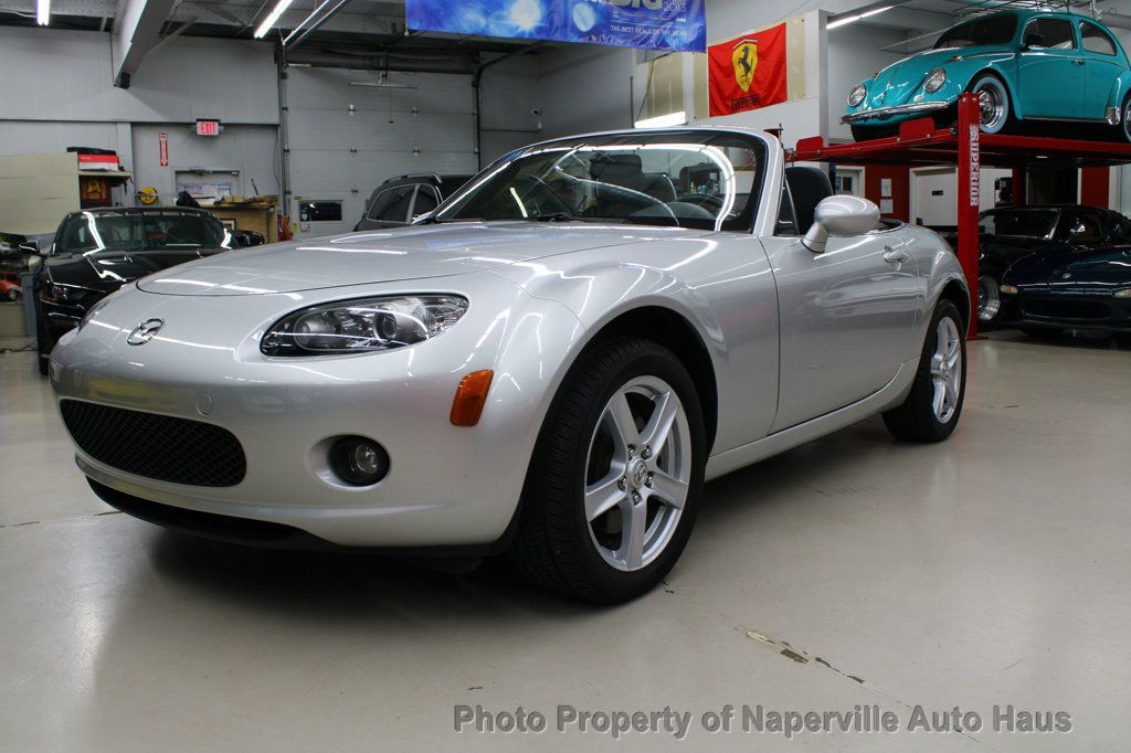 2006 Mazda MX-5 Miata Miata Touring photo 2