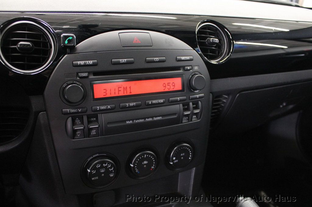 2006 Mazda MX-5 Miata Miata Touring photo 20