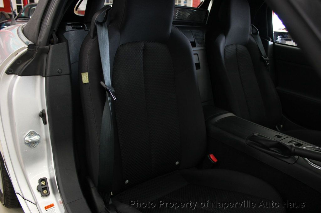 2006 Mazda MX-5 Miata Miata Touring photo 27