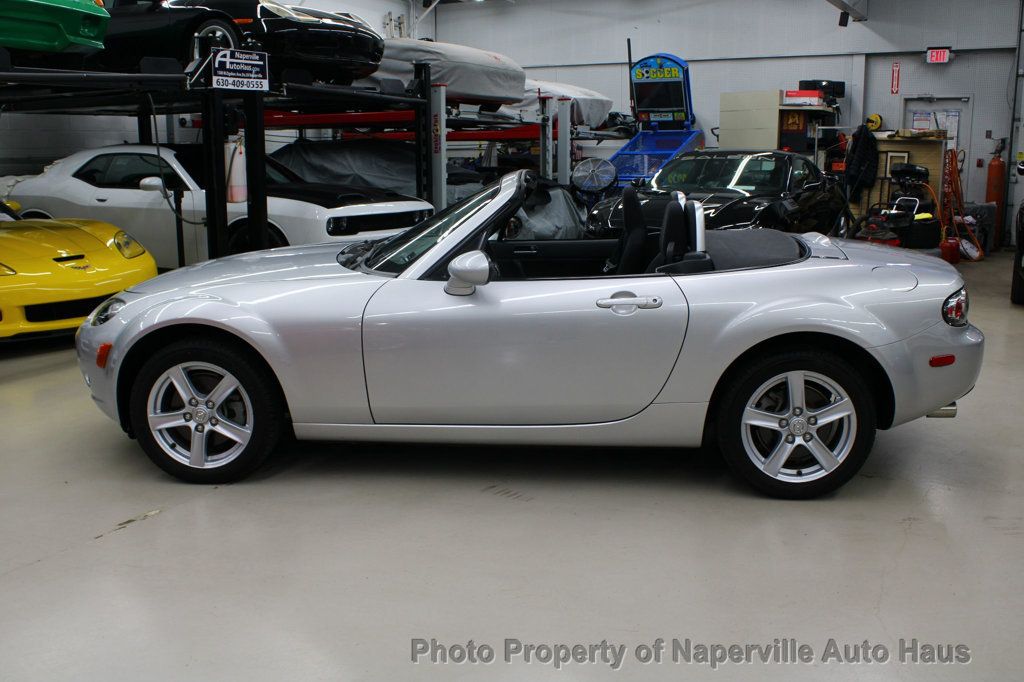 2006 Mazda MX-5 Miata Miata Touring photo 3