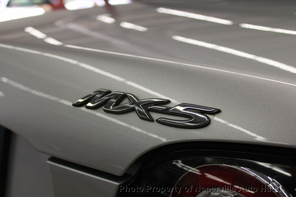 2006 Mazda MX-5 Miata Miata Touring photo 40