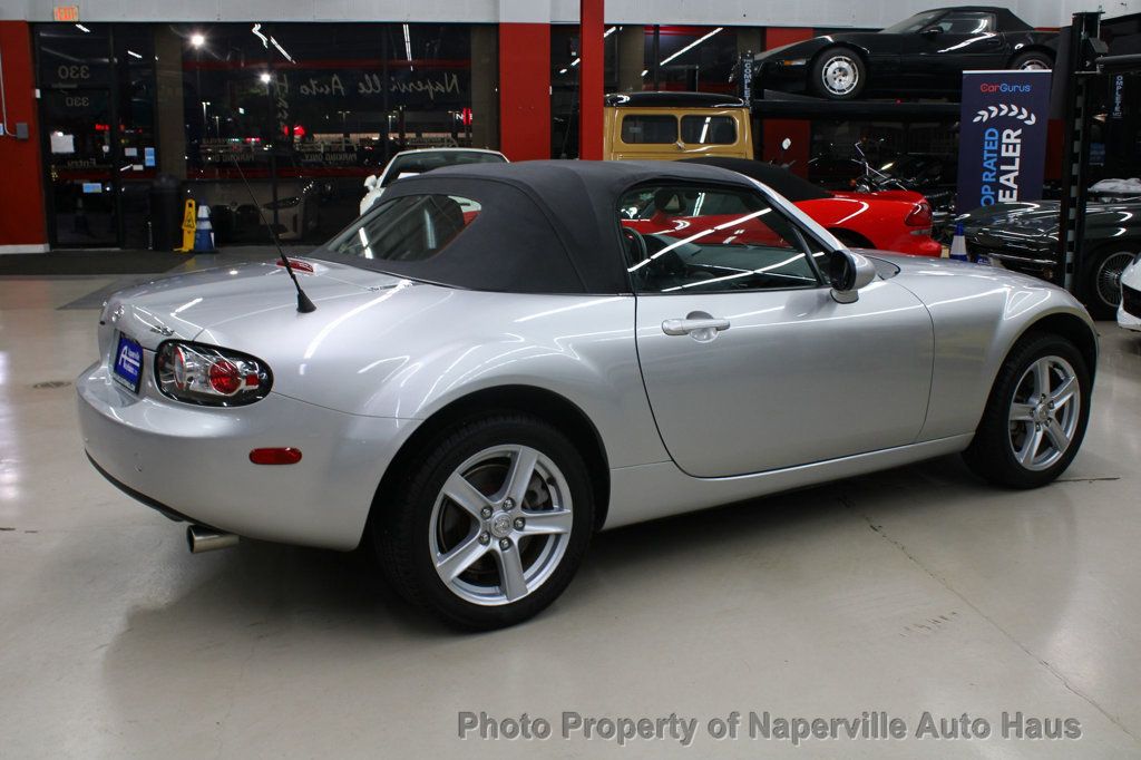 2006 Mazda MX-5 Miata Miata Touring photo 46