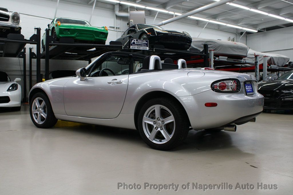 2006 Mazda MX-5 Miata Miata Touring photo 6
