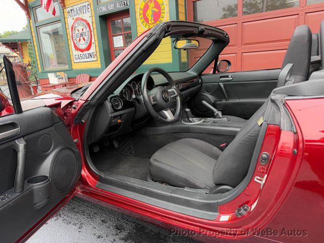 2006 Mazda MX-5 Miata Base - 23057169 - 17