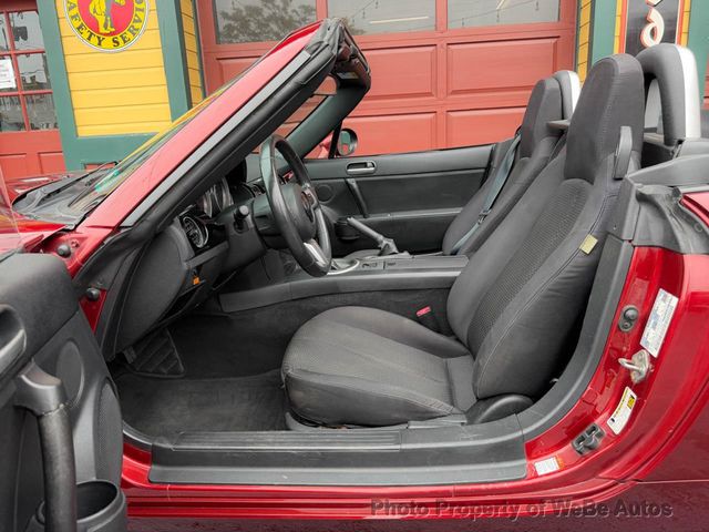 2006 Mazda MX-5 Miata Base - 23057169 - 18