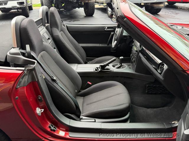 2006 Mazda MX-5 Miata Base - 23057169 - 23