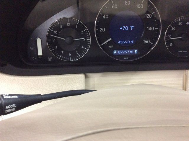 2006 Mercedes-Benz CLK CLK350 2dr Cabriolet 3.5L - 22974420 - 9