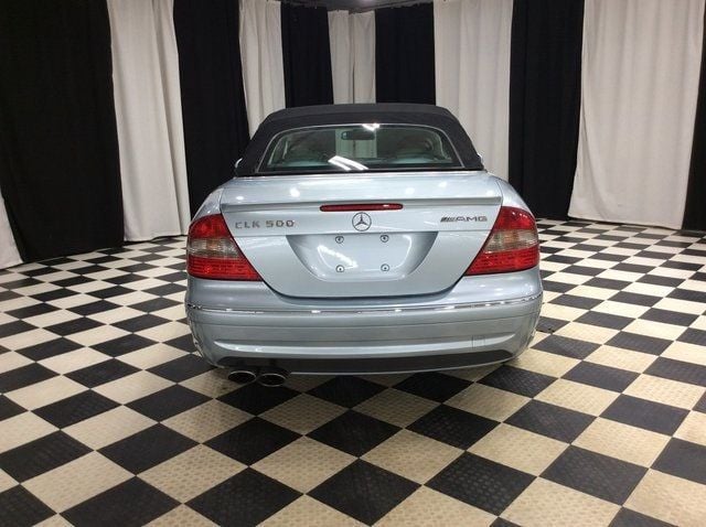 2006 Mercedes-Benz CLK CLK500 2dr Cabriolet 5.0L - 22598082 - 4